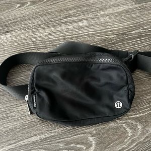LuluLemon belt bag
